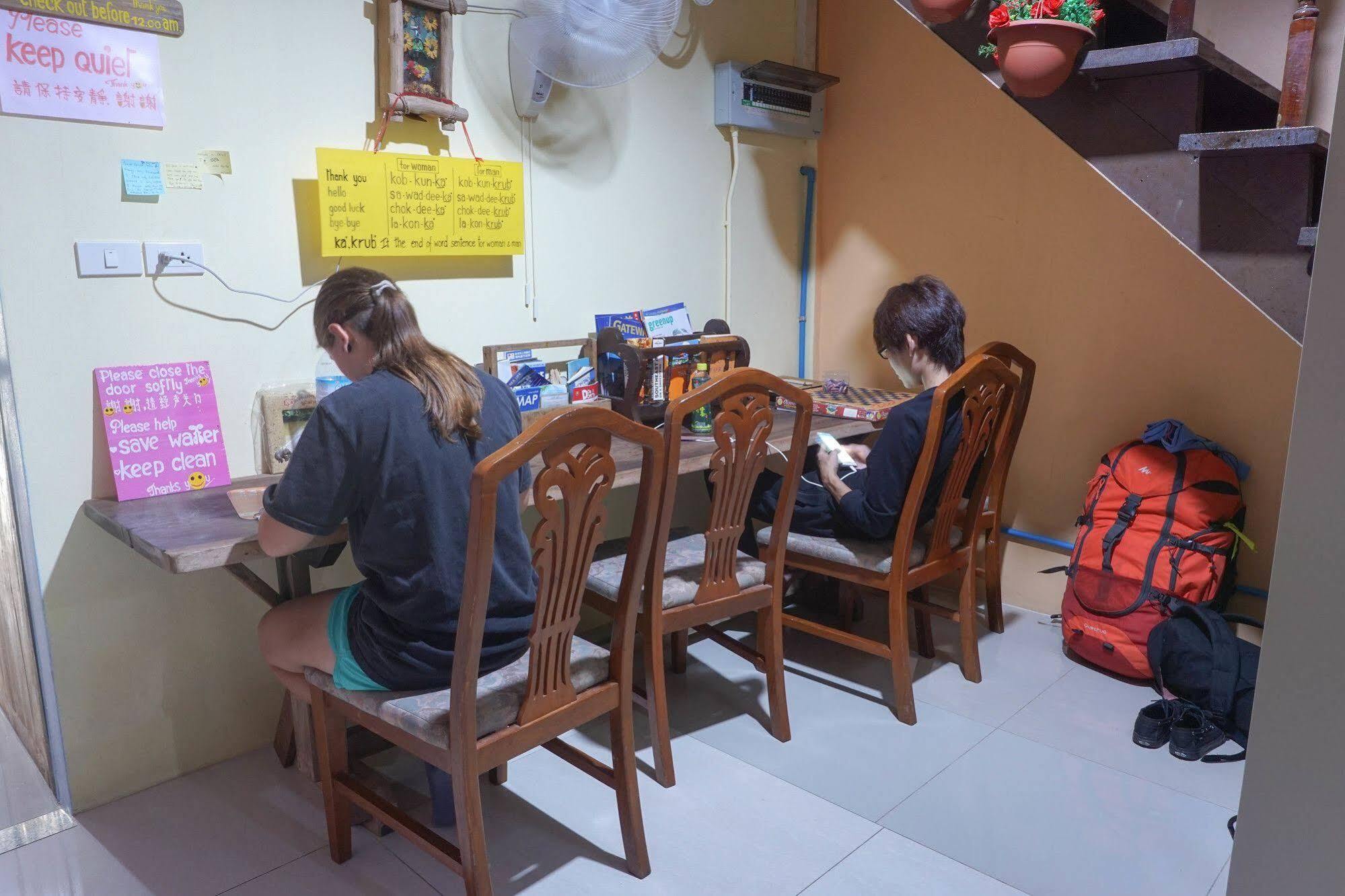 Hostel Zleep63 Bangkok Zewnętrze zdjęcie